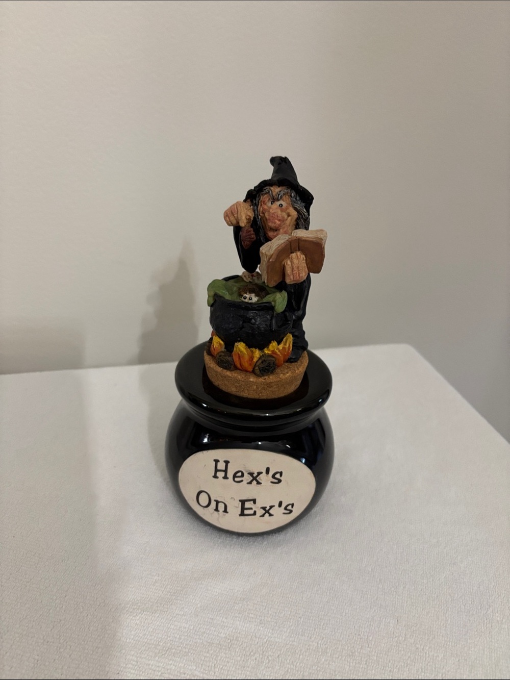 Whimsical Black Witch Jar Décor - 'Hex's On Ex's'